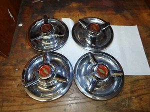 VINTAGE 1960's CHEVY NOVA IMPALA SS THREE BAR WIRE SPINNER HUBCAPS WHEEL COVERS - Picture 1 of 10