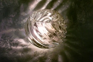 PartyLite Illusions Pair Candle Holders ~ Excellent Pre-Owned Condition ~ - Picture 1 of 6