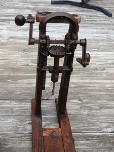 Antique Barn Beam Timber Frame Auger Drill Hand Crank 25"T 27"D AWESOME ITEM !!! - Picture 1 of 24