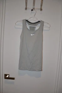 Nike Workout Top Fitted Small Drifit Gray, Preowned - Picture 1 of 3