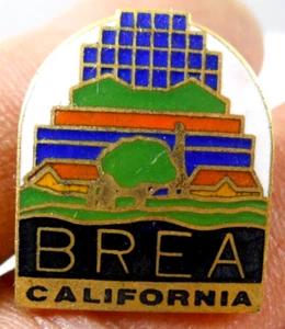 Pin solapa Brea California recuerdo vintage - Imagen 1 de 2