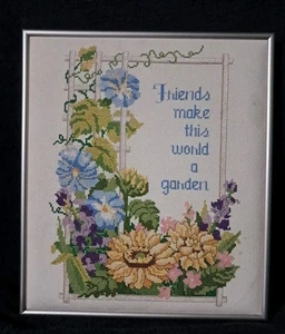 VINTAGE NEEDLEPOINT/EMBROIDERY FLORAL DESIGN FRIENDS MAKE THIS WIRLD A GARDEN - Picture 1 of 9