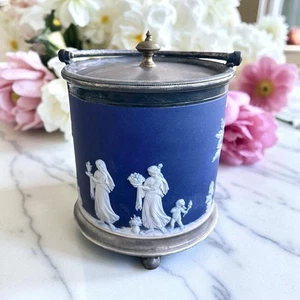 Wedgwood Footed Biscuit Barrel Jar and Lid Cobalt  Jasperware - Picture 1 of 12