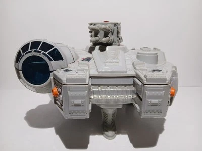 Playskool Star Wars Galactic Heroes Millennium Falcon - Imagem 1 de 4