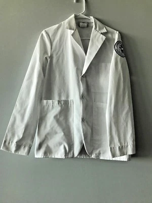 EUC Midwestern University Meta White/Lab Coat - Size S, Pharmacy, Uniform - Image 1 of 4