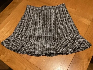 H&M Divided Black & White Short Tweed A-Line Skirt, Hem Ruffle UK10 L 17”~ W29” - Picture 1 of 10