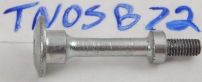 Nuevo de Lote Antiguo Genuino Triumph Hardware 2004 Daytona 600 650 OEM Cubierta de Leva Perno SOLO  Foto 1 de 3