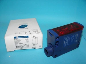 Schneider Electric Telemecanique XUX1APBNT16.SENSORE ELETTRICO FOTOGRAFICO.016840.NUOVO - Foto 1 di 11