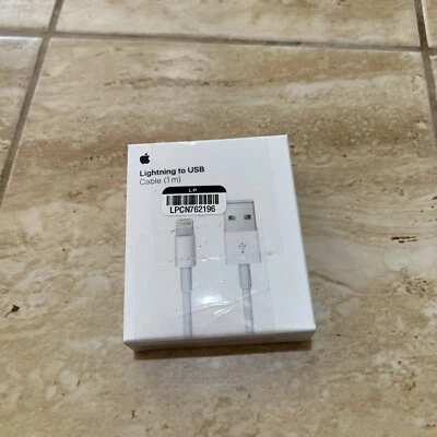 Apple Lightning to USB Cable (1m) Genuine Open Box - Image 1 of 4