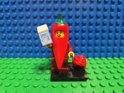 Lego Chili Disfraz Fan Minifigura Serie 22 Lote 71032 CMF Coleccionable Retirado Foto 1 de 4