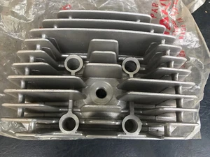 NOS OEM 1972-1975 KAWASAKI H2 750 CYLINDER HEADS RIGHT, LEFT - Picture 1 of 7