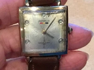 Benrus Watch ~ Model DN2A ~ Manual Wind ~ 17 Jewels ~ Diamond Dial - Picture 1 of 11