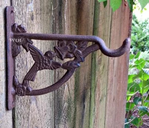 Distressed Cast Iron Nature Wall Bracket Plant Holder Pot Hook Lantern Hanger - Picture 1 of 3