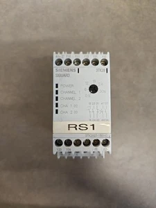 Used Siemens Siguard 3TK2827-1BB40 Siguard Safety Relay 24V 0.5-30 Sec. - Picture 1 of 7