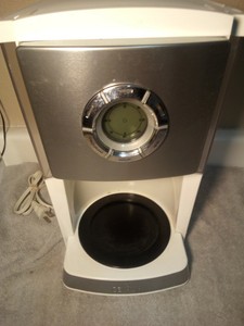 GEVALIA COFFEE POT--MODEL CM650--WHITE--NO CARAFE----FREE SHIP-VGC