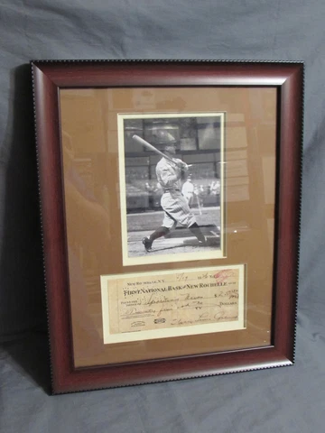 Lou Gehrig Framed Photo with Replica Check 13x16 Cover