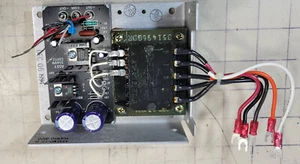 Fuente de alimentación Power One HAD12-4-A 123 VDC 0,4 amperios (salida 12 VDC) - Imagen 1 de 5