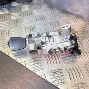 PROTON SAVVY ZÜNDFASS UND SCHLÜSSEL 2007 - Bild 1 von 23