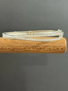 Vintage Swarovski Schwan Pave Kristall aufklappbarer Armreif Armband silberfarben 6,5" H10 - Bild 1 von 15