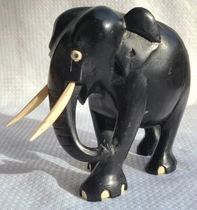 Handgeschnitzte Ebenholz Holz Elefant Statue 6" Zoll Vintage MCM - Bild 1 von 8