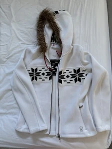 Spyder White Full Zip Top Lovely And Warm -sadly Too Small For Me Now Size 12/14 - Picture 1 of 3