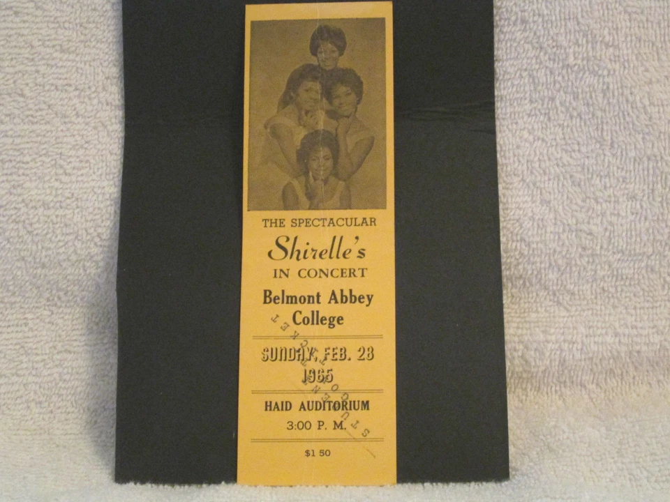 THE SHIRELLES ORIGINAL RARE FULL CONCERT TICKET FEB. 28TH, 1965!..EX! - Image 1 of 1