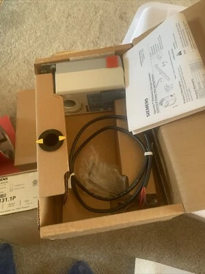 Siemens GDE131.1P OpenAIr Actuator NSRt24 V 44inch Lb 3P NOS NIB - Image 1 of 3