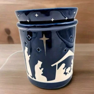 Scentsy Warmer Silent Night Christmas Nativity Lights Tested Christian - Picture 1 of 13
