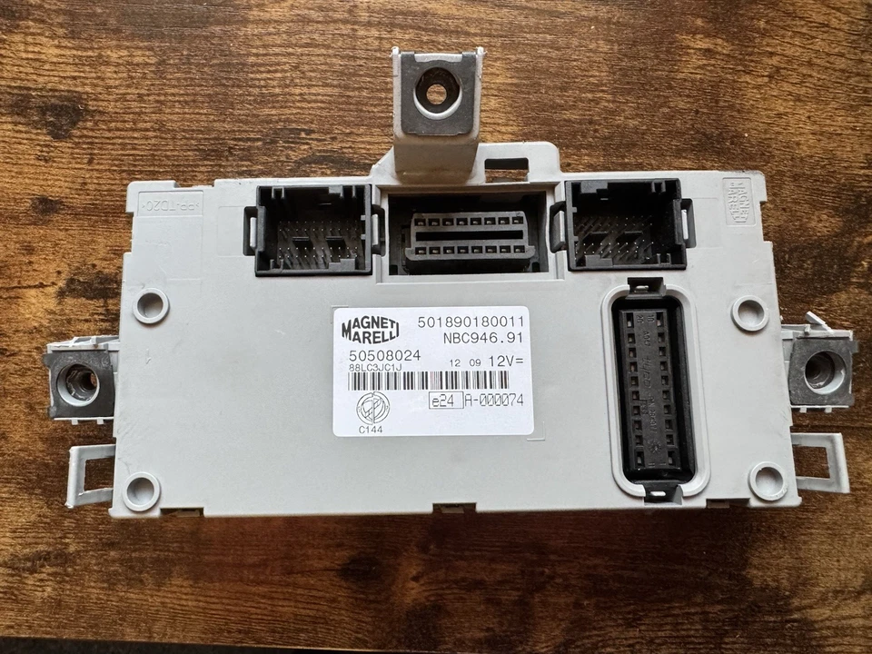 Centralina carrozzeria Alfa Romeo Brera 159 BSI 50508024 - Immagine 1 di 1