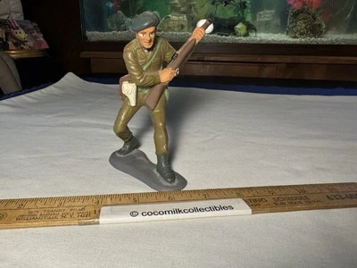 Louis Marx 1963 plástico duro ejército estadounidense infantería juguete soldado canadiense Segunda Guerra Mundial pintado Foto 1 de 4