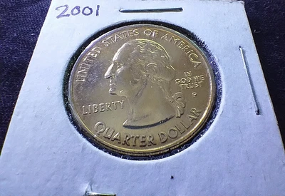 2001 P Gold Plated North Carolina State Quarter Very Good Circulated Condition - Image 1 of 2