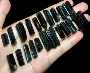67g Natural Negro Turmalina Cristal Muestras Minerales Piedra Preciosa En Rugo B568 - Imagen 1 de 7