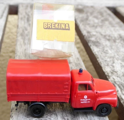 BREKINA 3504 H0 1:87 Opel Blitz Autocarro Cassone/Telone 'Pompieri Wasserburg/ - Immagine 1 di 3