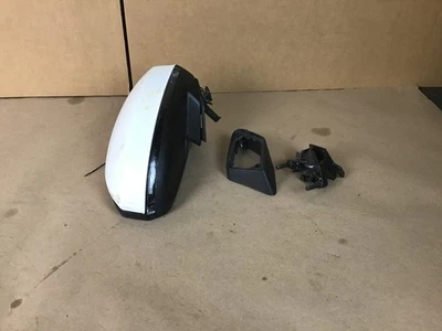 Espejo retrovisor exterior puerta pasajero derecho audi r8 2022 18-23:o Foto 1 de 4