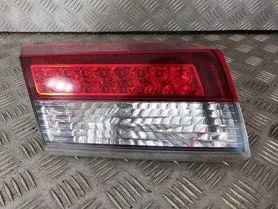 Feu Arrière Droit Coffre/Hayon - RENAULT LAGUNA III (3) BERLINE PHASE I (1) - Immagine 1 di 4