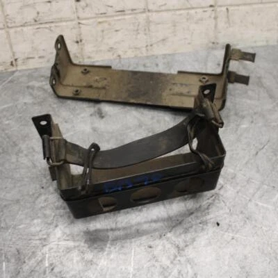 Suzuki GSXR1100W 1993 caja de batería bandeja correa BB46 Foto 1 de 4