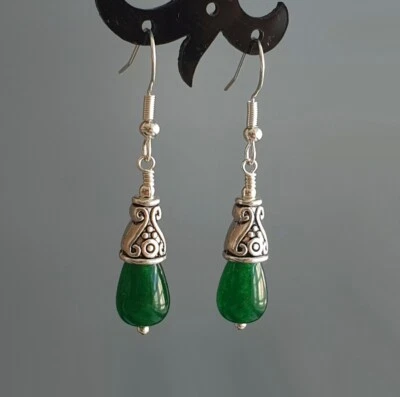 Pendientes gota lágrima jade verde plata tibetana y ganchos de plata de ley 925 Foto 1 de 4
