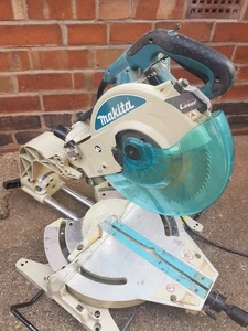 Makita LS1214 L sliding Mitre Saw - Picture 1 of 3