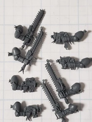 40k Space Wolves Bits Wolf Pack Garras de sangre Espada de cadena y pistola de perno x4 Set Foto 1 de 4