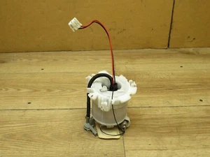 2022-2024 HYUNDAI TUCSON 2.4L GASOLINE FUEL PUMP OEM 8765 - Picture 1 of 7