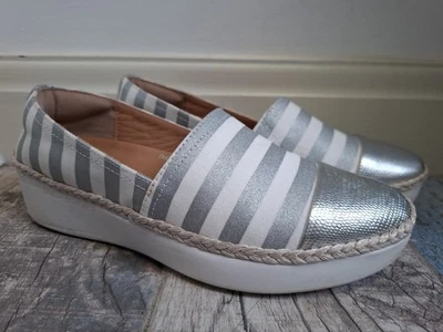 FITFLOP Dahlia Metallic Silver White Slip On Wedge Espadrilles Shoes Size UK 4 - Image 1 of 4
