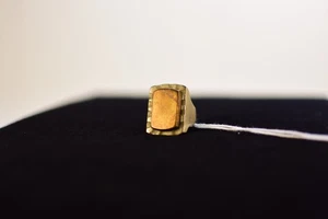 gold-tone signet ring with a rectangular, copper-colored face. (SIZE 11.5) - Picture 1 of 5