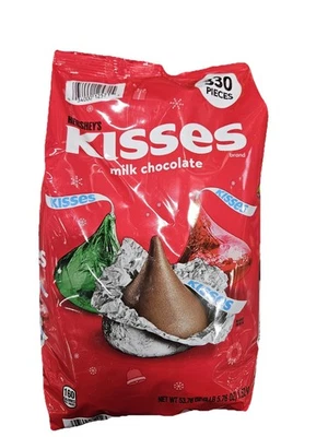 Hersheys Besos Chocolate con Leche 53.76 Onzas Bolsa Colores Navidad, 330 Piezas! Foto 1 de 4