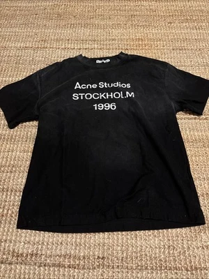 Camiseta para hombre Acne Studios talla pequeña Stockholm 1996 Foto 1 de 3