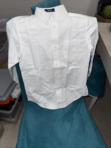 Izod Boys Size 10 White Pocketed Button Down Shirt Nwt - Picture 1 of 5