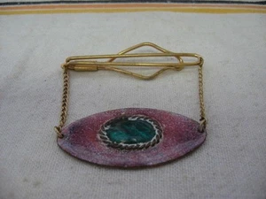 Vintage Gold Tone LARGE GREEN & PINK ENAMEL ART EMBLEM Tie Clip Tie Clasp ~ - Picture 1 of 7