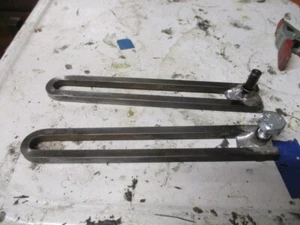 1/16 Ertl giocattolo trattore banco morsa rivetto strumento per rivetti 1/8 - Foto 1 di 23