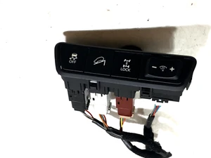 PANEL INTERRUPTOR CONTROL TRACCIÓN HYUNDAI IX35 MK1 DESCENSO ESP 937002S8709/2009-15 - Imagen 1 de 8