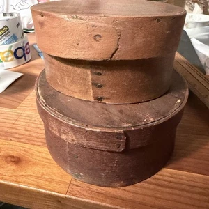 Antikes Paar primitive Shaker Holzkisten 5 1/4" oval und 6 1/4" rund - Bild 1 von 18
