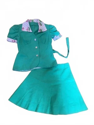 Terno saia feminino verde vintage com colarinho floral e punhos - Imagem 1 de 4